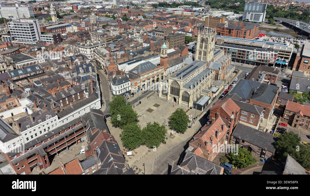 areal Views of Hull Minster ist eine anglikanische Kirche im Zentrum von Hull. Die Kirche hieß Holy Trinity Church. East Riding of Yorkshire, England Stockfoto