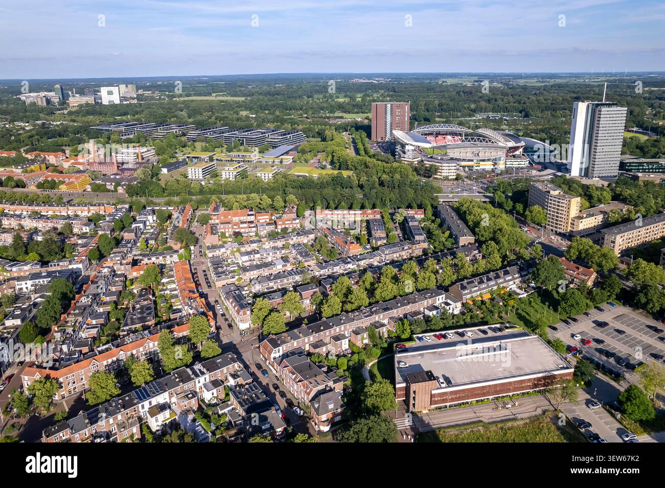 Fußballverein FC Utrecht stadion Galgenwaard von oben gesehen. Austragungsort der nationalen Luftmeisterschaft Stockfoto