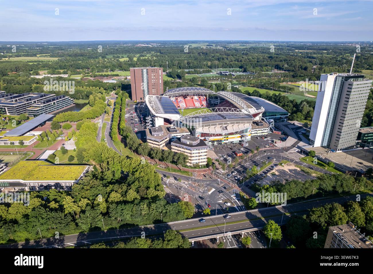 Fußballverein FC Utrecht stadion Galgenwaard von oben gesehen. Austragungsort der nationalen Luftmeisterschaft Stockfoto