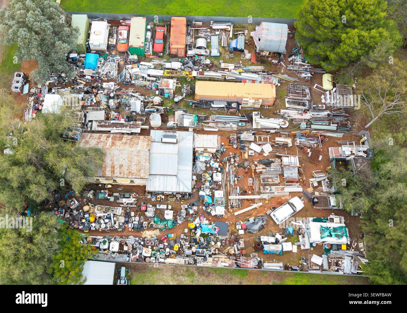 Zuhause Hinterhof-Schrotthaufen, Australien. Stockfoto
