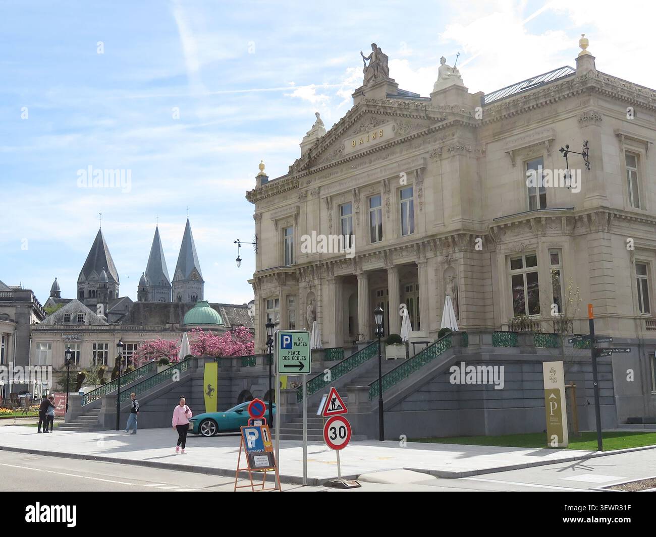 Belgien; Spa; historisches Gebäude von Les Bains de Spa, einem ehemaligen Badehaus, das in ein prestigeträchtiges 5-Sterne-Hotel umgewandelt wurde. Stockfoto