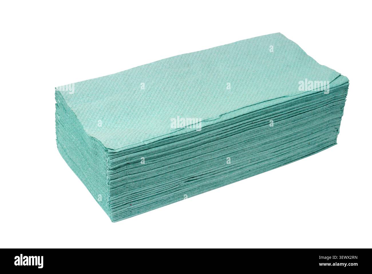 Stapel grüner Papiertücher isoliert auf weißem Hintergrund. Nahaufnahme von Papiertüchern. Stockfoto