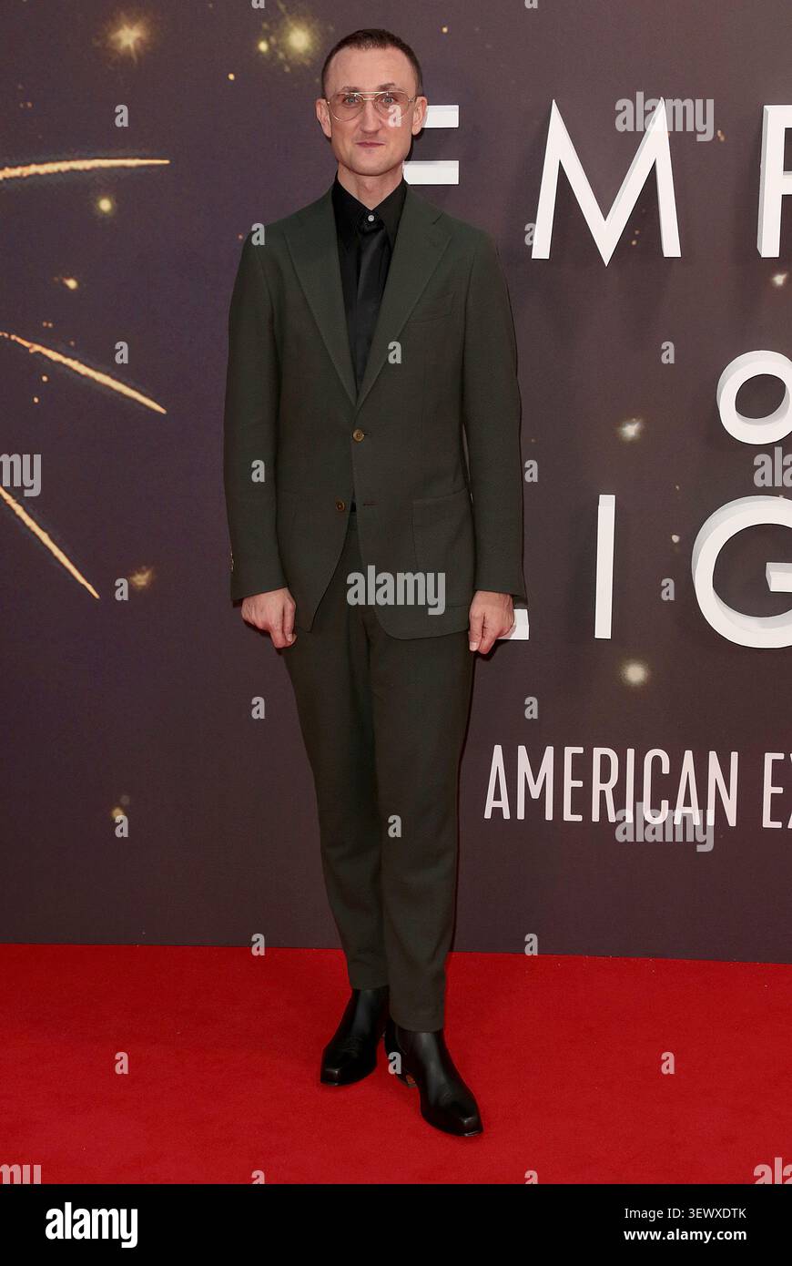 Oktober 2022 - London, England, Großbritannien - 66. BFI London Film Festival American Express Gala - Empire of Light European Premiere Pictured: Tom Brooke Stockfoto
