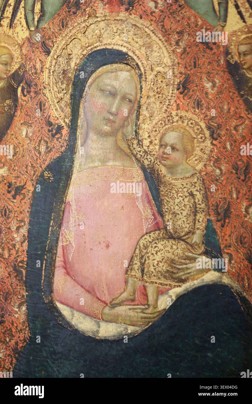 Triptyque. Attribué à Niccolo de Tommasoi. ACTIF à Pistoia et à Florence. Connu entre 1346 et 1376. D 224. Dépôt du Musée du Louvre. Exposition. Musée Stockfoto