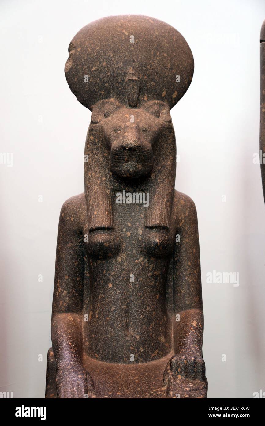 Ägyptische Göttin Sekhmet. Löwenin-Göttlichkeit. Statue. Neues Königreich. Tempel von Mt. Karnak. Ägypten. British Museum. London. Stockfoto
