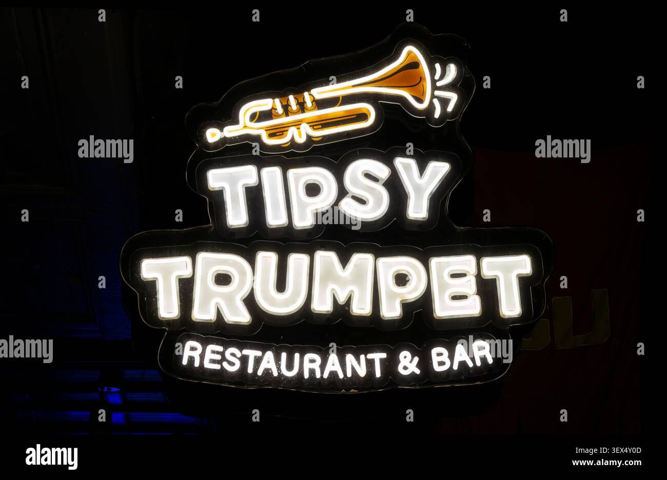 Restaurant und Bar in der Bourbon Street, New Orleans Nachtleben, Louisiana Stockfoto