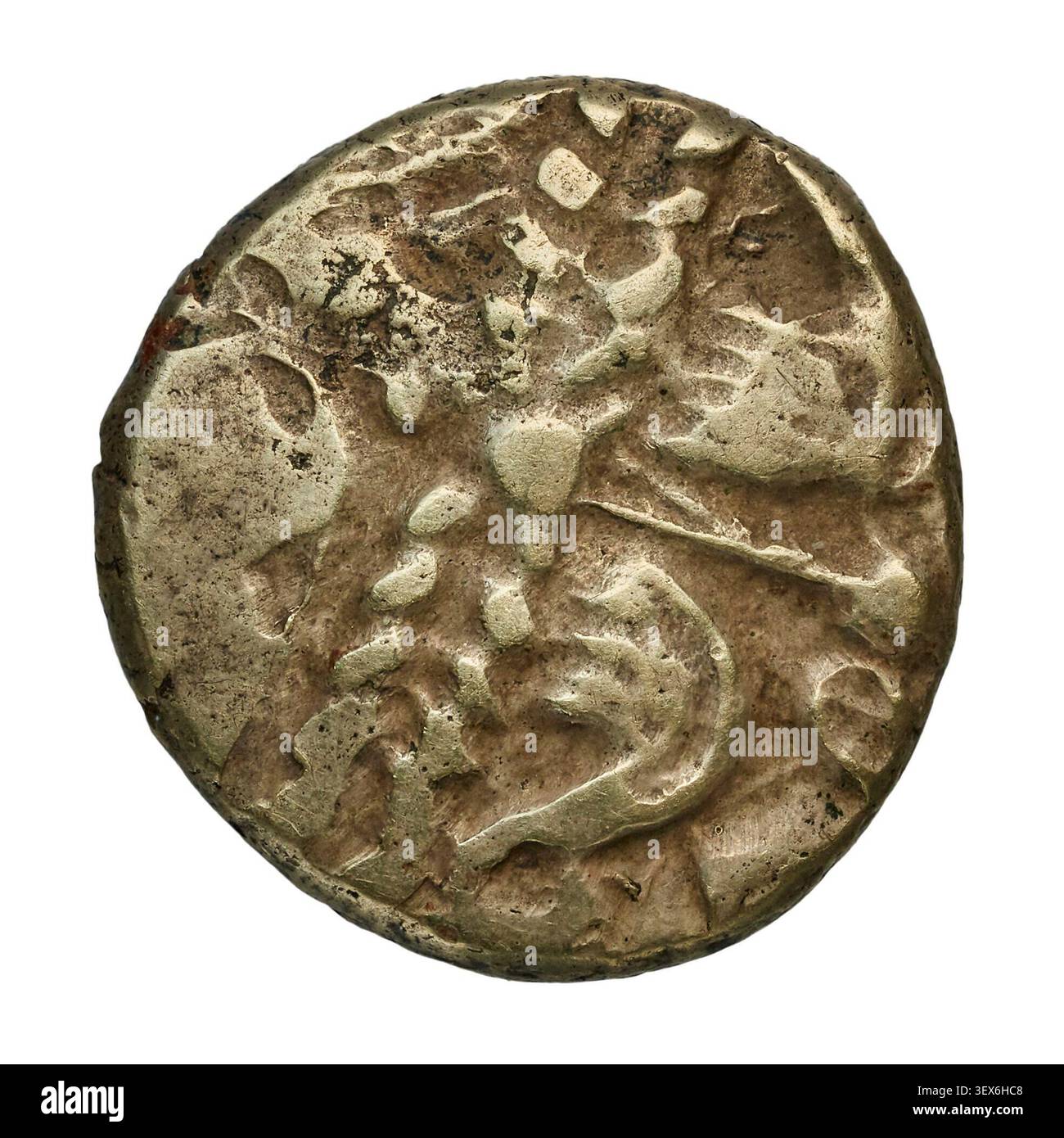 Ein keltischer Goldstater aus der Eisenzeit, der von den Kelten Großbritanniens stammt und früher Félicien de Saulcy gehörte, einem französischen Numismatiker und Archäologen aus dem 19. Jahrhundert. Stockfoto