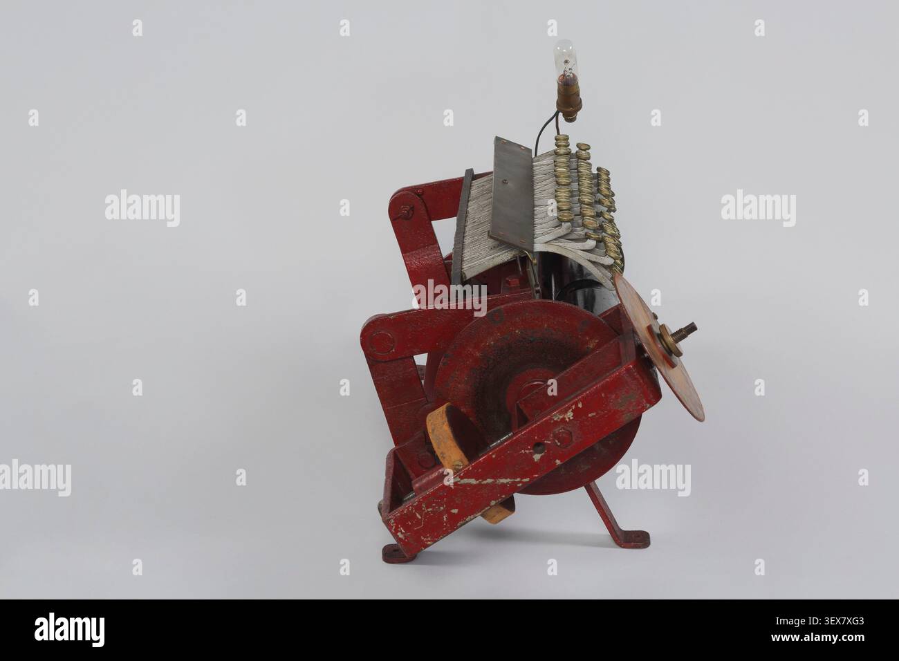 Eine Maschine zum Komponieren von Rollen für mechanische Klaviere, aus der Charles Cros-Sammlung, datiert 1850. Stockfoto