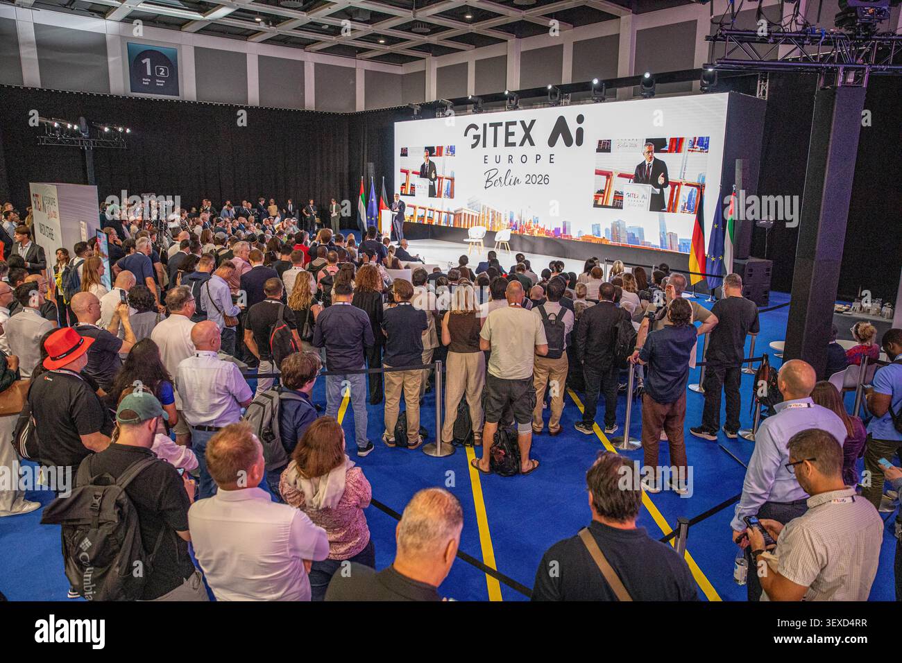 Berlin, Berlin, Deutschland. 30. Juni 2026. Karsten Wildberger, Bundesminister für digitale Transformation und Regierungsmodernisierung, spricht auf der Hauptbühne der GITEX AI Europe am Dienstag, den 30. Juni 2026 in Berlin. Die Konferenz konzentrierte sich auf künstliche Intelligenz, kritische Technologielieferketten, Cybersicherheit, Cloud-Infrastruktur und Investitionen in europäische Start-ups. (Kreditbild: © Michael Kuenne/PRESSCOV via ZUMA Press Wire) NUR REDAKTIONELLE VERWENDUNG! Nicht für kommerzielle ZWECKE! Stockfoto