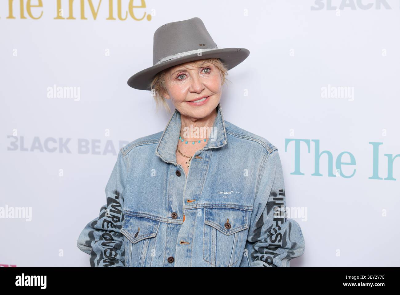 Lulu poses for photographers upon arrival at the premiere of the film 'The Invite' on Wednesday, July 1, 2026, in London. (Photo by Millie Turner/Invision/AP) Stockfoto