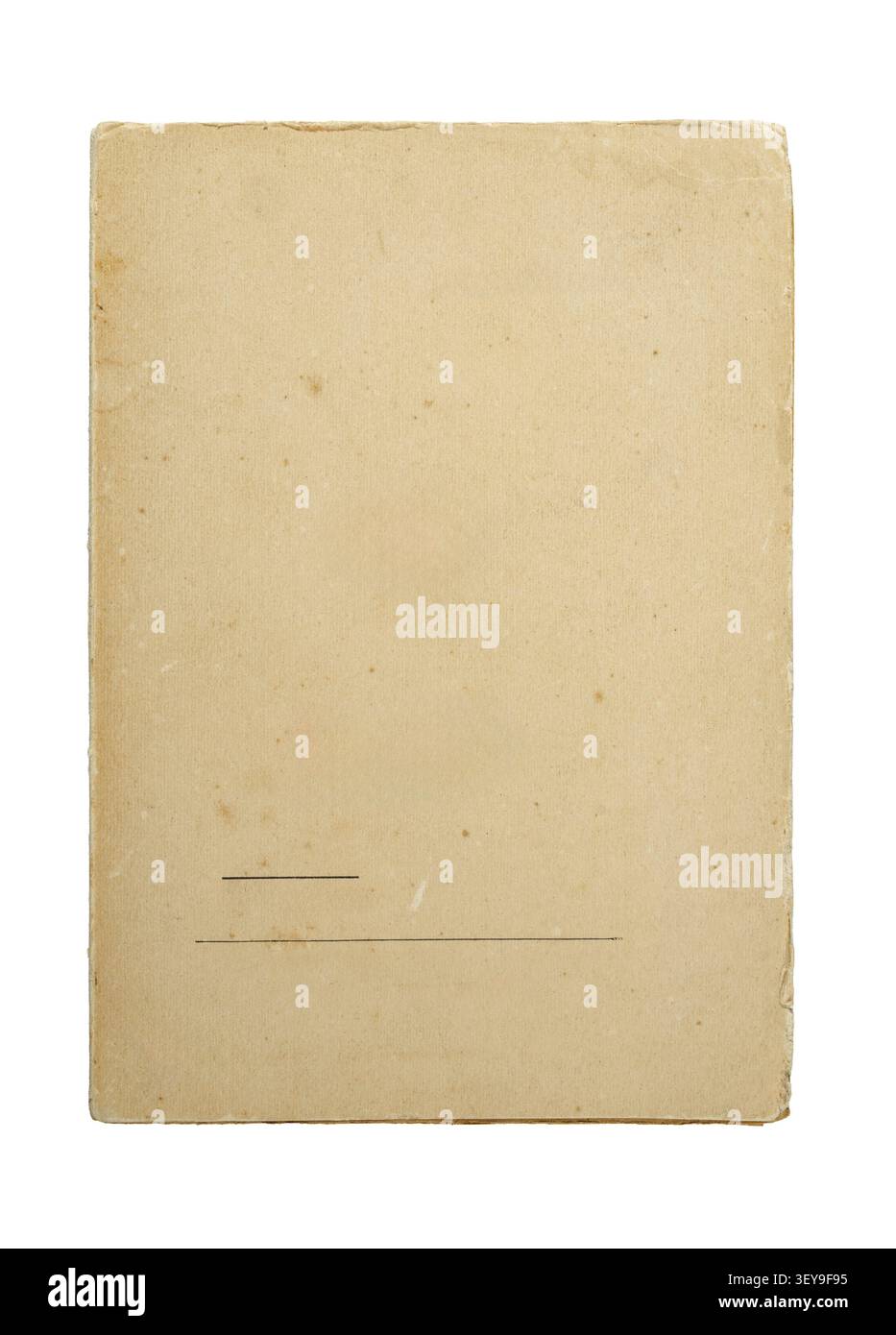 Leerer Vintage-Bucheinband mit minimalistischen Linien isoliert auf weißem Hintergrund. Leeres verwittertes Pergament mit Flecken und rauen Kanten. Stockfoto