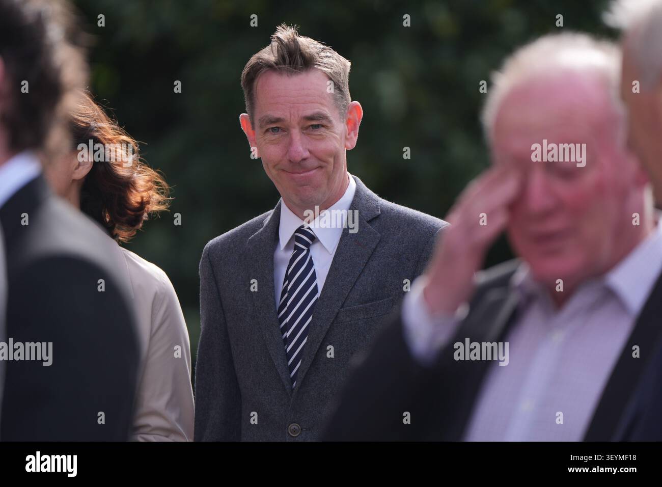 Ryan Tubridy kommt zur Beerdigung des ehemaligen irischen Außenministers David Andrews in der St. John the Baptist Church in Blackrock. Bilddatum: Samstag, 4. Juli 2026. Stockfoto