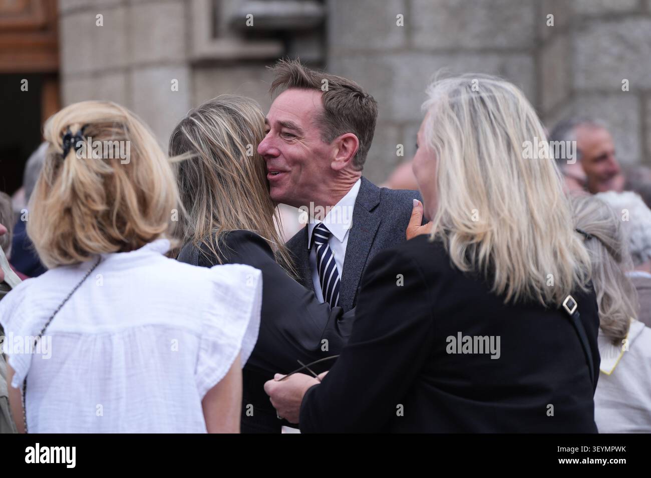 Ryan Tubridy verließ die St. John the Baptist Church in Blackrock, Dublin nach der Beerdigung des ehemaligen irischen Außenministers David Andrews. Bilddatum: Samstag, 4. Juli 2026. Stockfoto