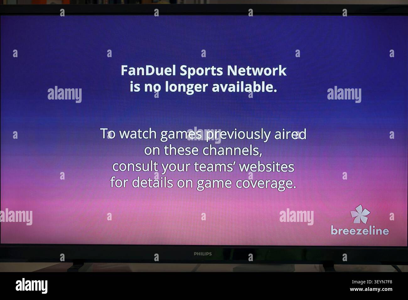 TV-Kabelfernseher-Bildschirmmonitor, FanDuel Sports Network, nicht mehr verfügbar, Kanal nicht verfügbar, Fernsehdienst, Kabelfernsehdienst, Br Stockfoto
