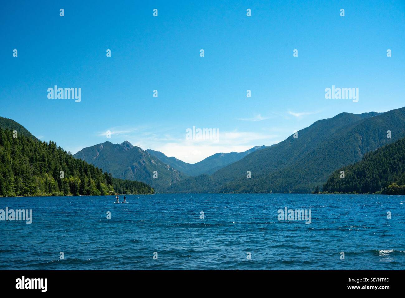 crescent Lake, olympic National Park, Lake, washington State, Port angeles, schön, blau, Bootstouren, Tag, Kajakfahren, Wahrzeichen, Freizeit, Berge, nat Stockfoto