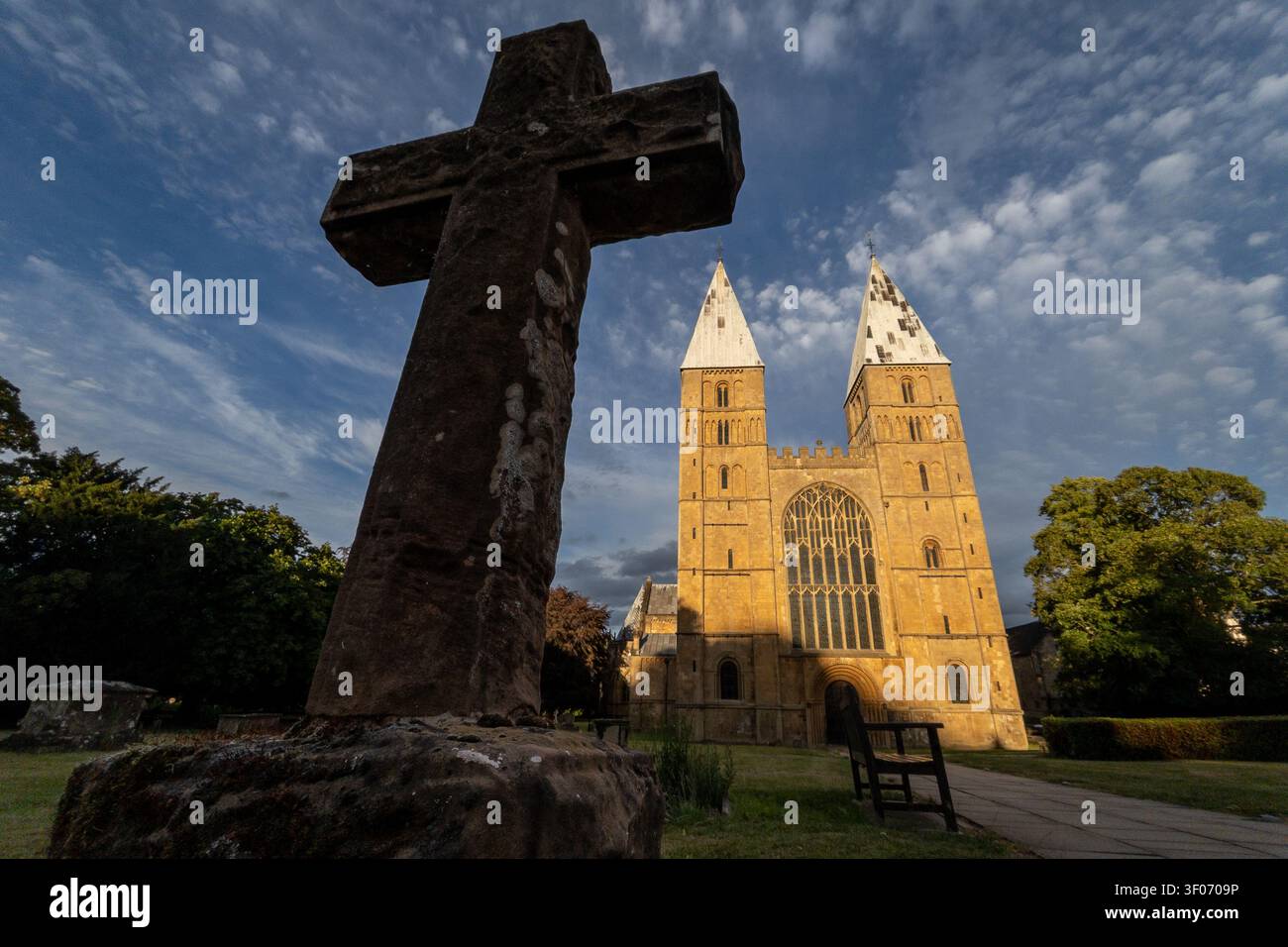 Southwell, 4. Juli 2026: Die Minster Cathedral Stockfoto
