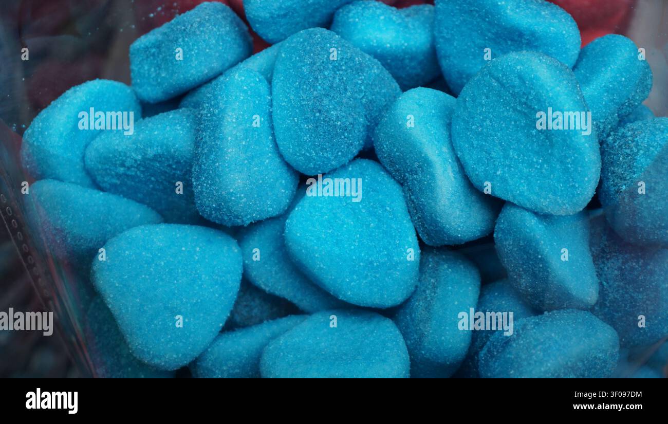 Nahaufnahme von blauem, zuckerüberzogenem Süßigkeiten Stockfoto