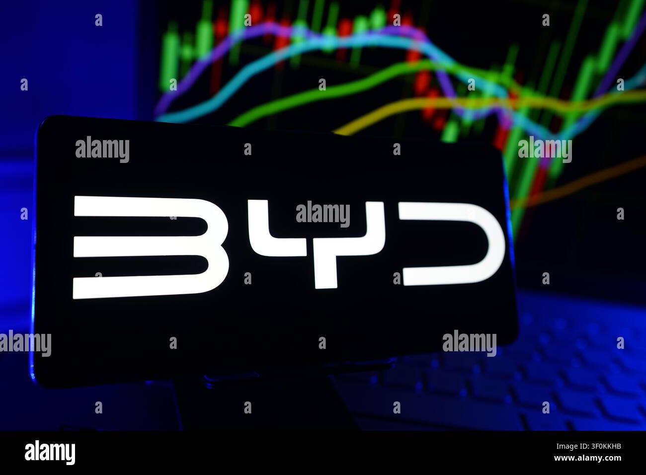 BYD Elektrofahrzeug-Hersteller produziert Elektroautos, Batterien und neue Energie-Transportlösungen Stockfoto