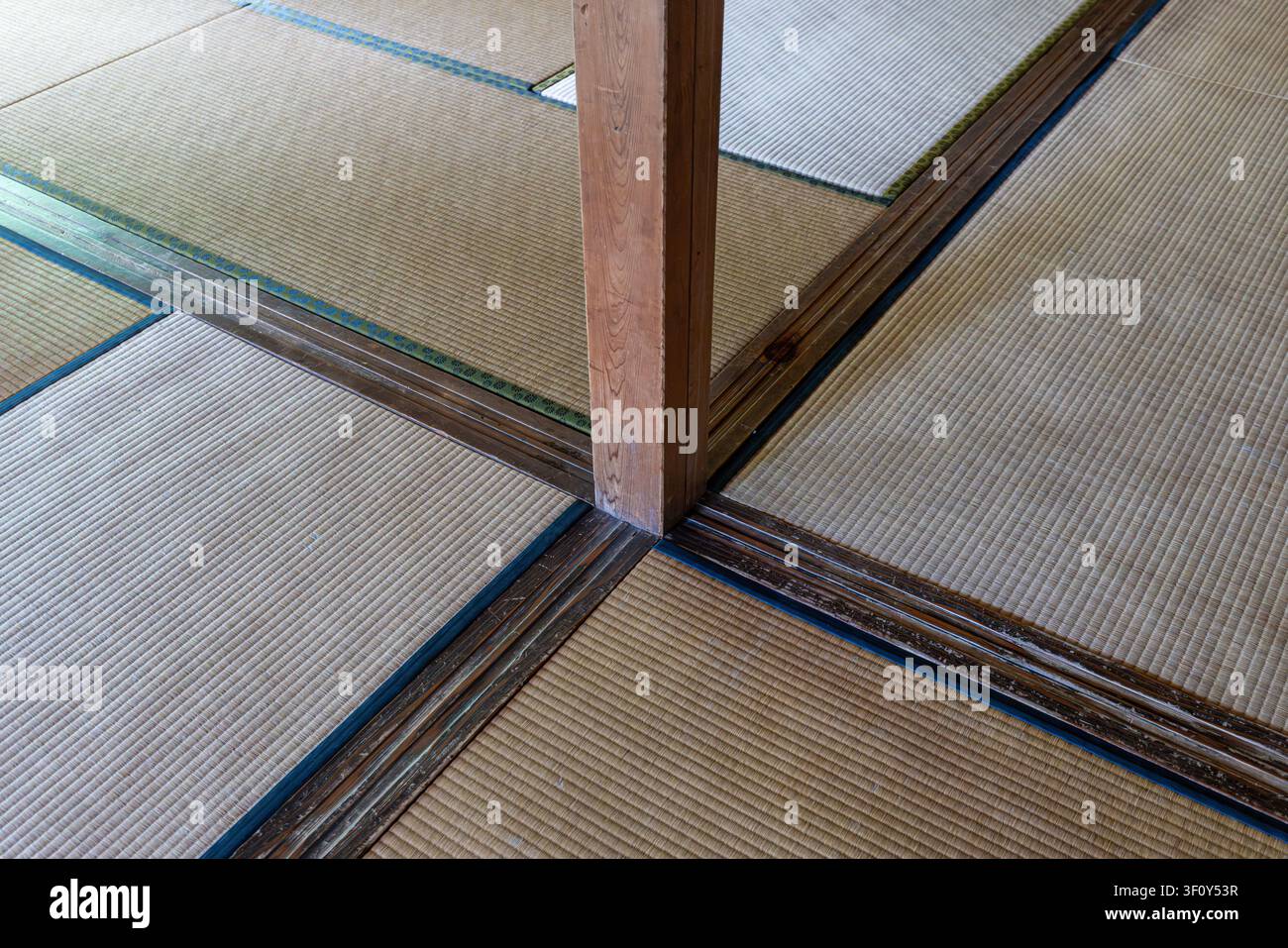 Traditioneller japanischer Tatami-Boden Stockfoto
