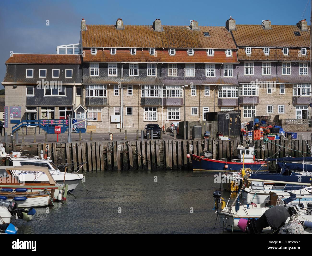 West Bay oder Bridport Harbour in West Dorset, Großbritannien Stockfoto