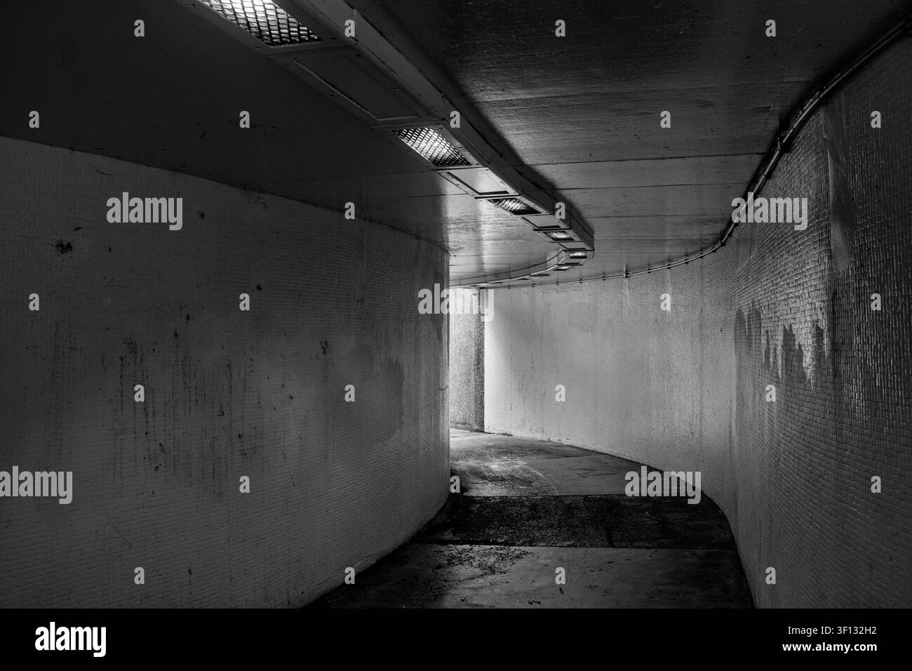 U-Bahn nach Chester, einer malerischen Stadt am Fluss Dee in Cheshire im Nordwesten Englands. Stockfoto