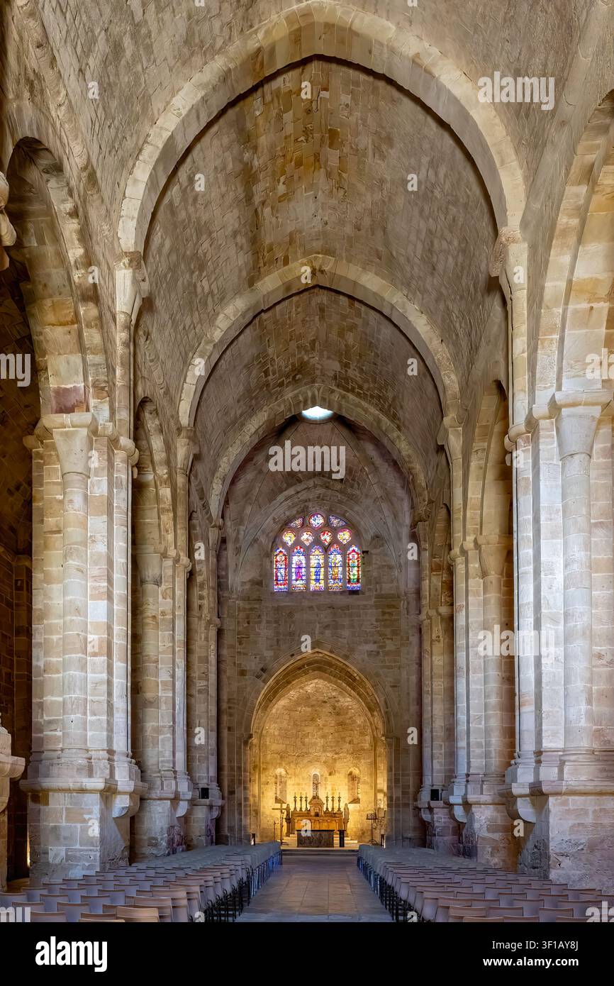 Kirche in der Abbaye de Fontfroide, nahe Narbonne, Okzitanien, Frankreich Stockfoto