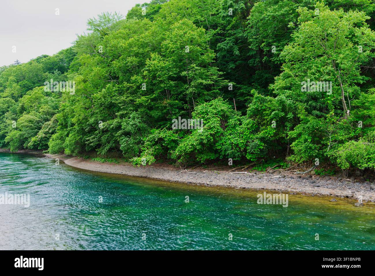 See Toya und dieThermalquellenstraße Stockfoto