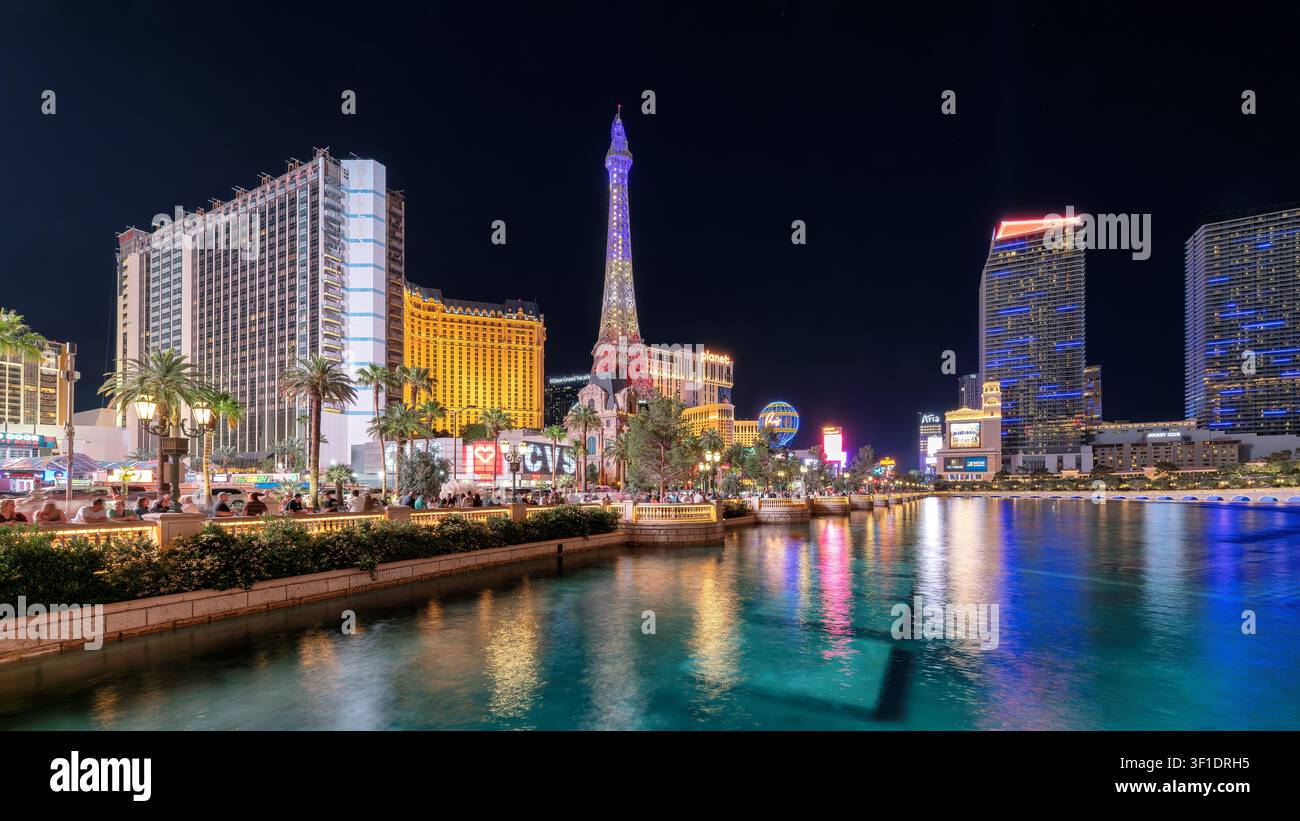 Las-Vegas-Boulevard-Skyline, bei Nacht beleuchtet in Las Vegas, Nevada. Stockfoto