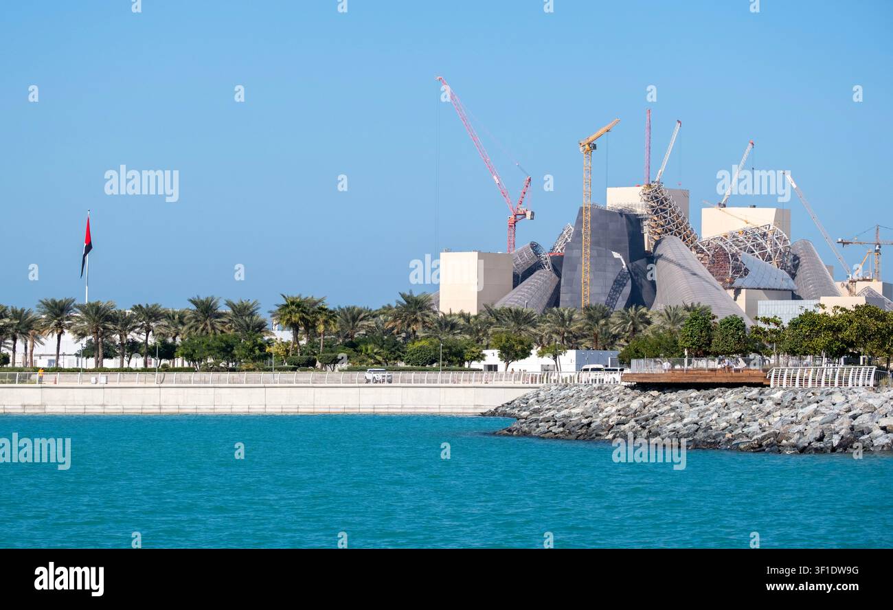 Guggenheim Abu Dhabi während der letzten Bauarbeiten auf Saadiyat Island Stockfoto