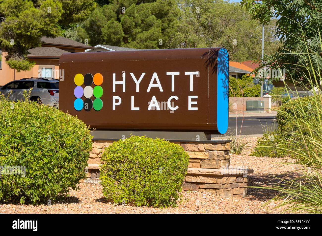 Page, Arizona, USA - 2. Juli 2026: Schild am Eingang des Hyatt Place Hotels in Page Stockfoto