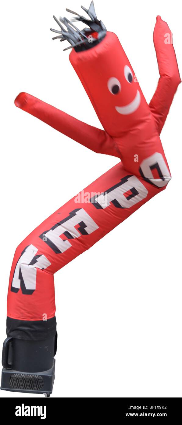 Ein roter aufblasbarer Tubenmann-Lufttänzer mit der Aufschrift OPEN, der als Straßenwerbung verwendet wird, um Kunden anzulocken. Stockfoto