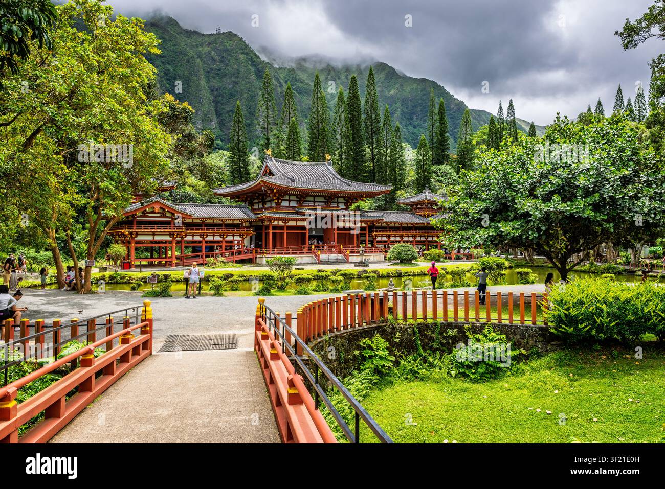 4. Mai 2025, Oahu, Hawaii: Byodo-In-Tempel – ein buddhistischer Tempel auf der Insel Oahu in Hawaii Stockfoto