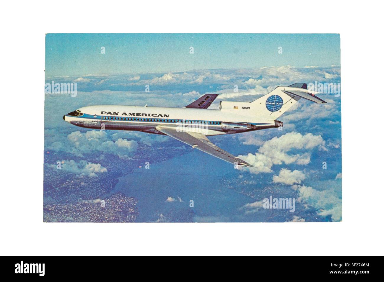Sibiu Stadt, Rumänien - 31. Mai 2020 eine Vintage-Postkarte mit einer Boeing 727 der Pan American World Airways Stockfoto