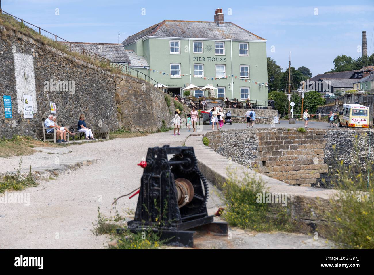 Cornwall 2026 Charlestown, England – 16.7.2026: Hafen von Charlestown. England Stockfoto