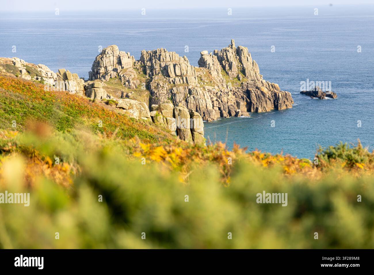 Cornwall 2026 Treen, St Levan, England - 16.7.2026: Treen-Klippen in Cornwall, England Stockfoto