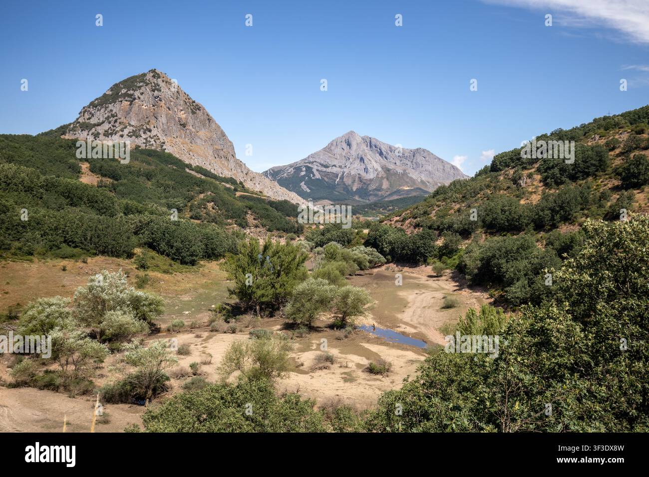 Ansichten des Mozarra-Tals in Lumajo, León, Kastilien und León Stockfoto