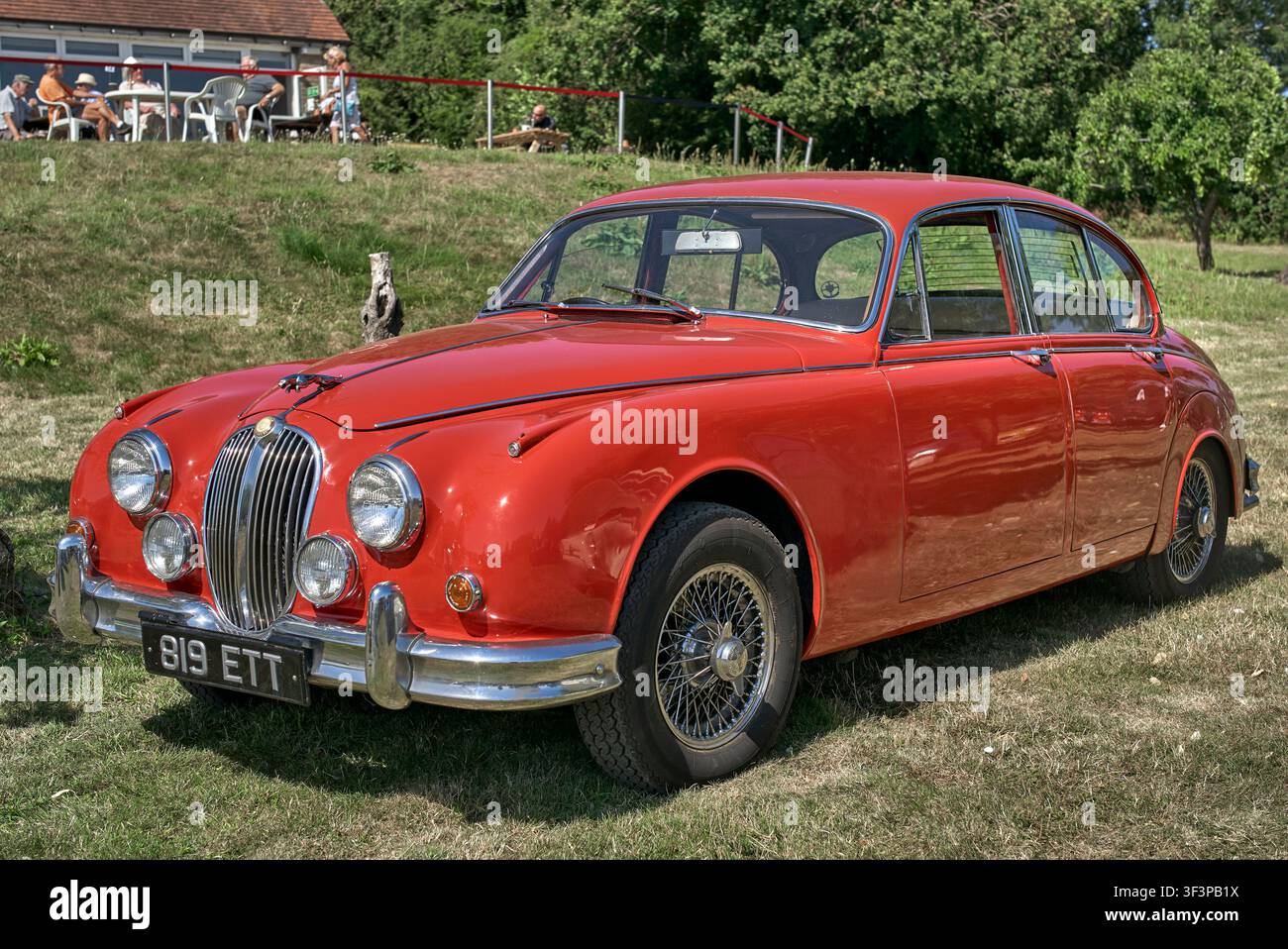 1960 Jaguar MK II 3,8-Liter-Britischer Luxuslimousine in Rot. England UK Stockfoto
