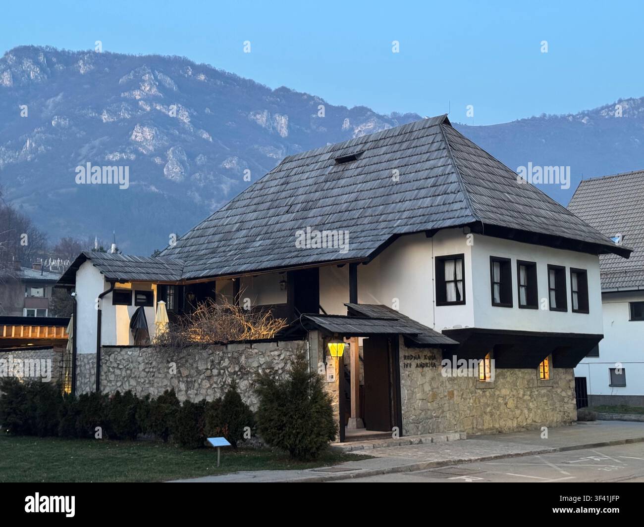 Geburtshaus von Ivo Andrić, Travnik, Bosnien und Herzegowina - Smartphone-aufgenommenes Stockfoto