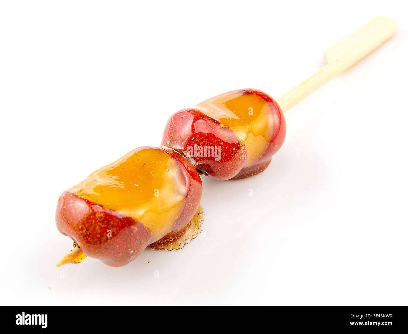 Zuckerüberzogene Kastani-Tanghulu-Nussleckereien Stockfoto