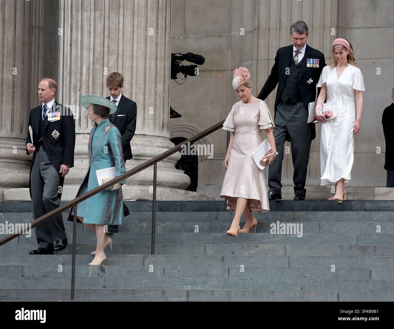 03. Jun 2022 - London, England, UK - Nationaler Dankgottesdienst, St. Paul's Cathedral Abgebildet: James, Viscount Severn, Prinz Edward, Prinzessin Stockfoto