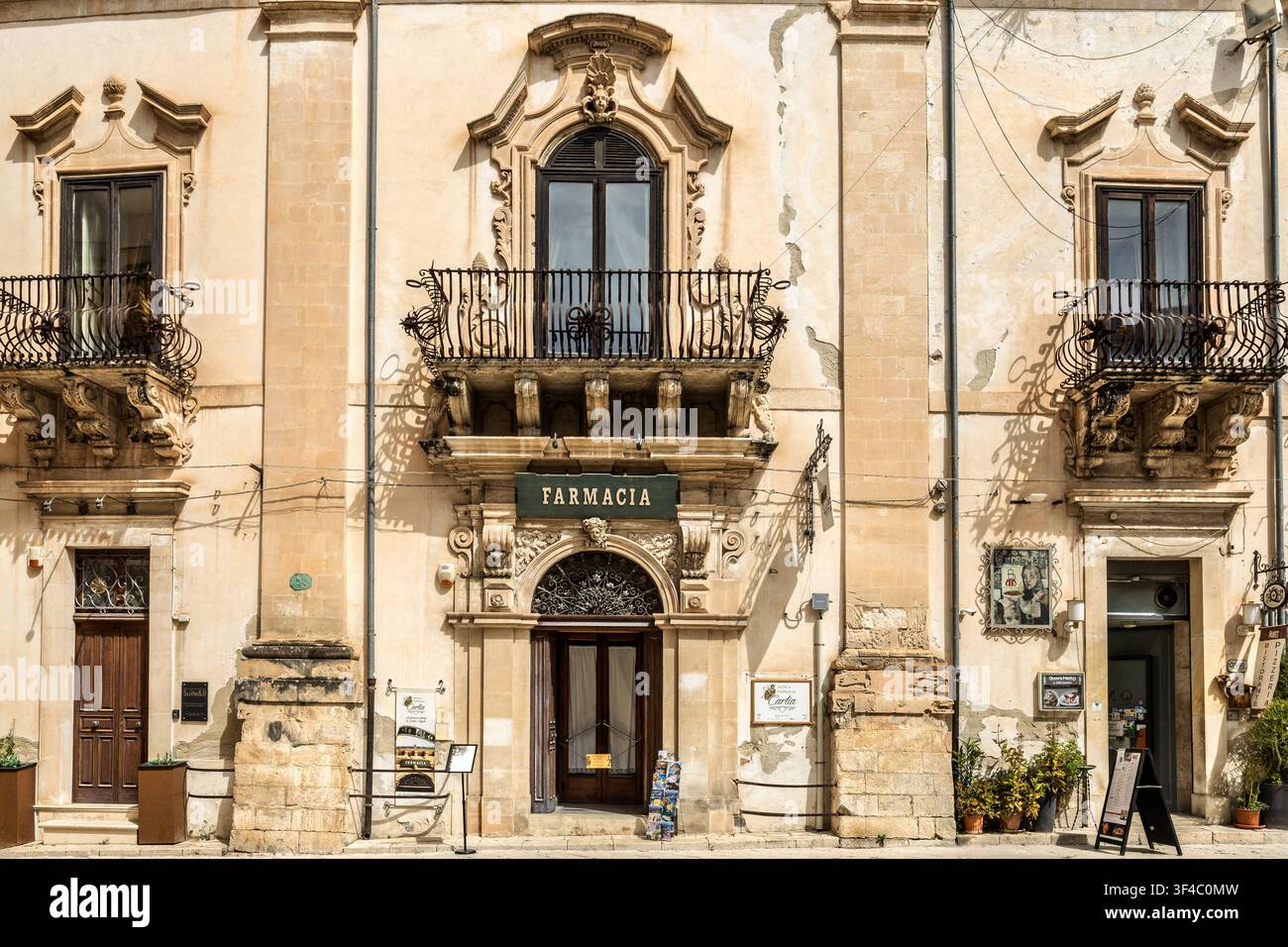 Museum Antica Farmacia Cartia, Barockstil Val di Noto, Via Francesco Mormina Penna, Scicli, Sizilien, Italien Stockfoto