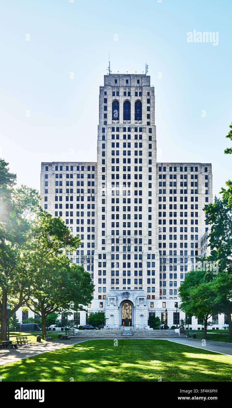 Das 34-stöckige Alfred E. Smith State Office Building in Albany, New York, ein bemerkenswerter Art-Deco-Hochhaus, das 1930 fertiggestellt wurde Stockfoto