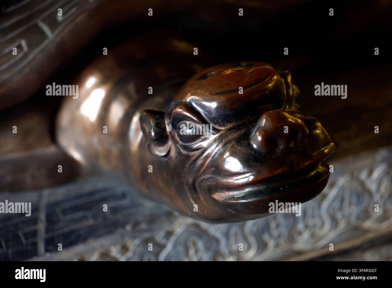Bai-Dinh-Pagode. Bronzeschildkröte, ein Symbol für Weisheit und Unsterblichkeit. Ninh Binh, Vietnam. Stockfoto