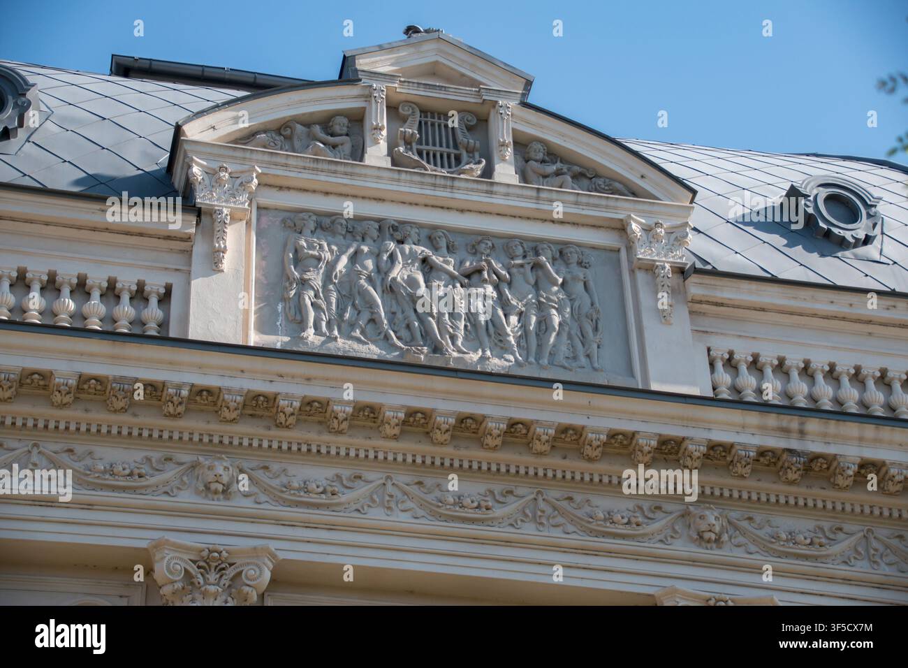 Das Maria-Filotti-Theater in Brila, Rumänien, ist eines der schönsten und architektonisch bedeutendsten kulturellen Wahrzeichen des Landes Stockfoto