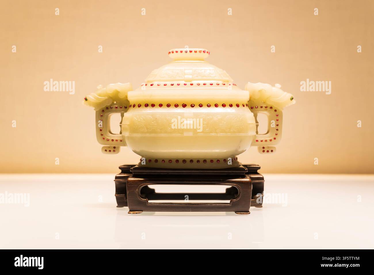 Chinesische Altertümer, chinesischer alter Jade, chinesische Antiquitäten Stockfoto