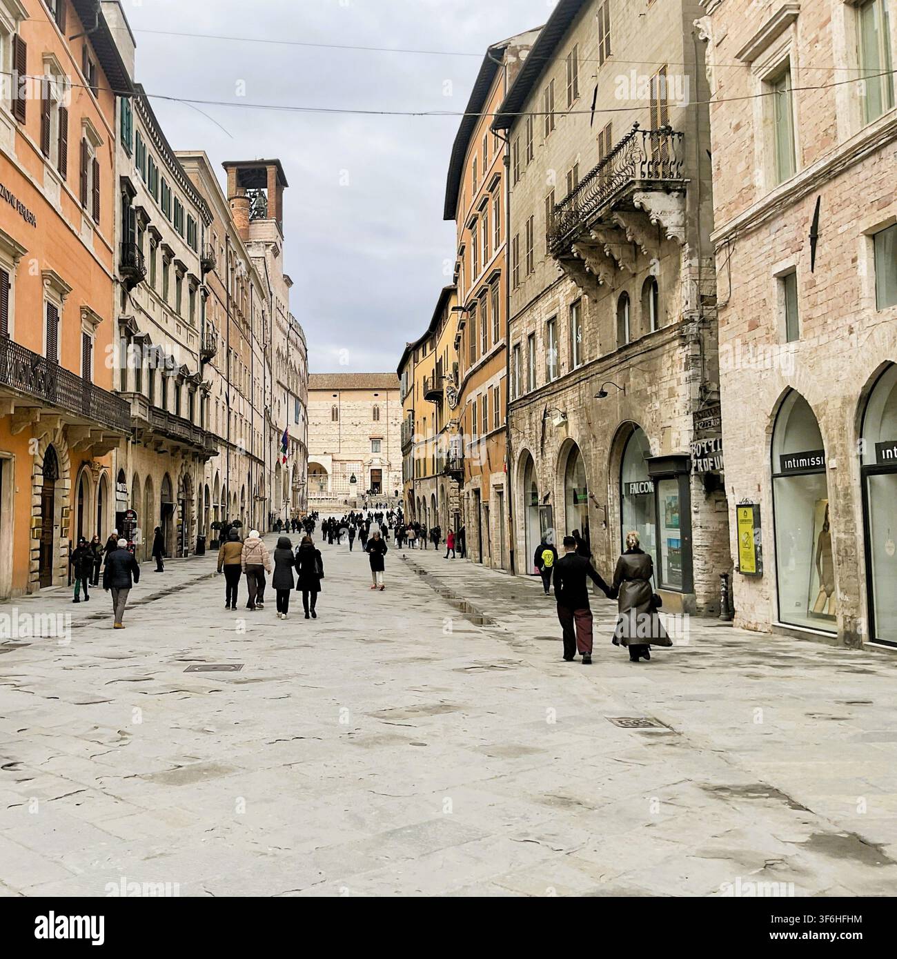 Straßenansicht des Corso Vannucci in Perugia Stockfoto