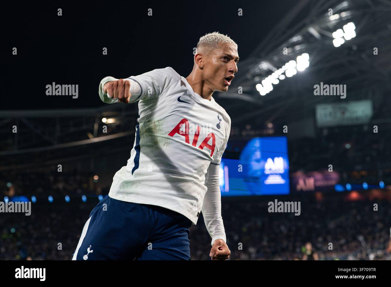 Richarlison von Tottenham feiert das zweite Tor seiner Mannschaft im Spiel Chelsea FC gegen Tottenham Hotspur beim Sydney Super Cup am 1. Stockfoto