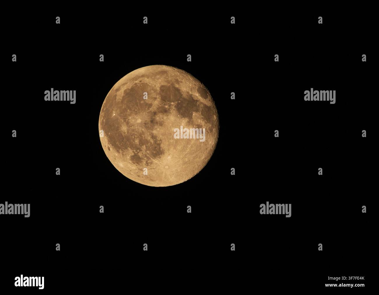 Supermond über Cornwall Stockfoto