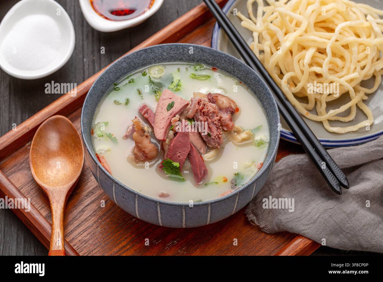 Henan-Lamm-Nebelsuppe Traditionelles chinesisches Gericht Stockfoto