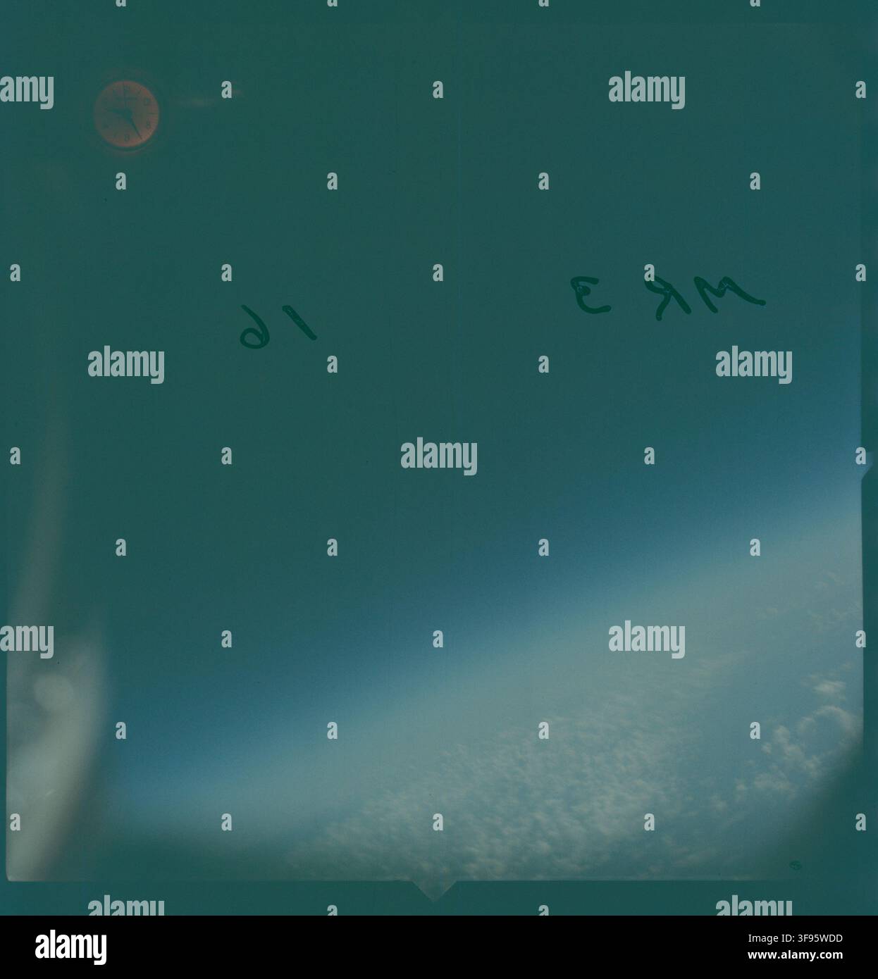 Erdbeobachtungen, die während des Mercury Redstone 2 (MR-2)-Flugs am 31. Januar 1961 auf 70-mm-ANSCO-Film aufgenommen wurden, im Rahmen der Mercury Redstone II-Mission. Stockfoto